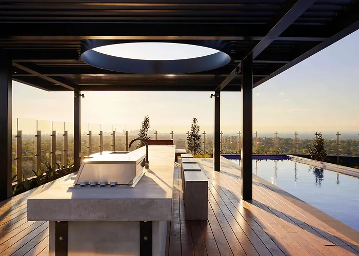 Central hotel: Art Series - The Chen